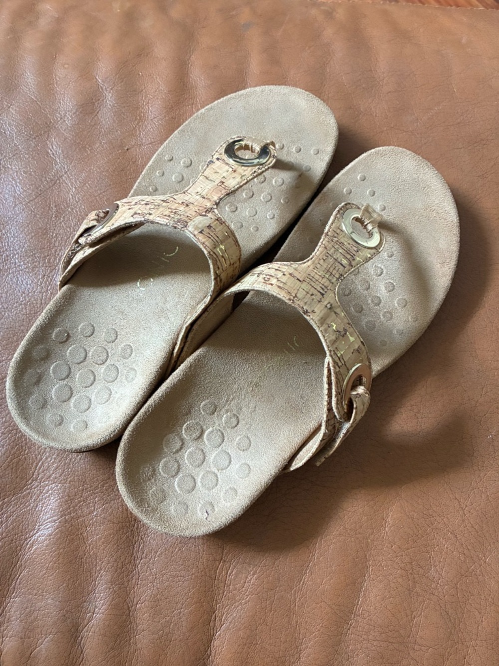 Vionic Tan Cork-Style Thong Sandals